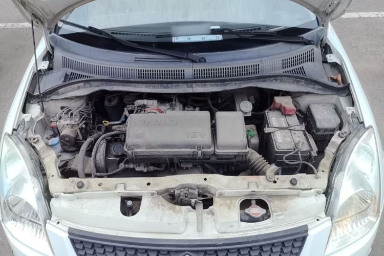 Used Suzuki Swift 2014 1.3L Manual Standard Edition Engine Bay