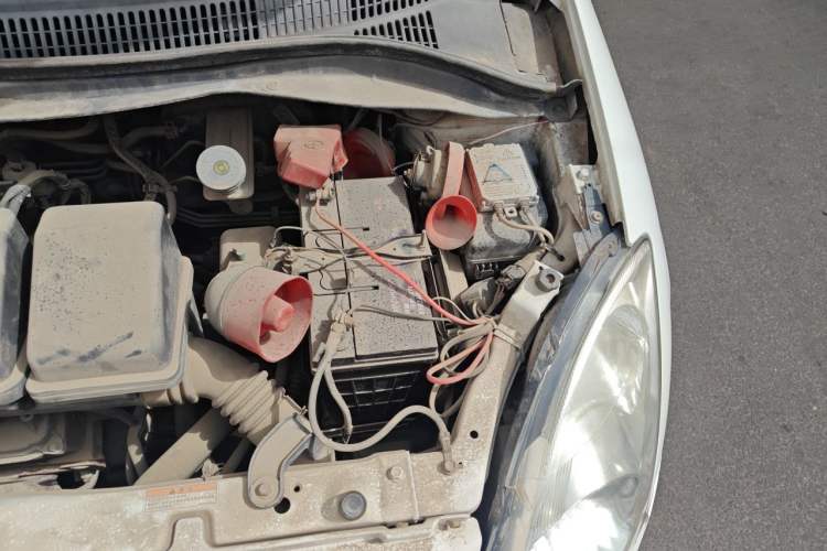 Used Suzuki Swift 2014 1.3L Manual Standard Edition Engine Bay Left