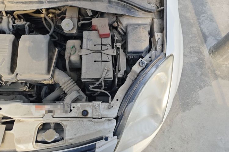 Used Suzuki Swift 2014 1.3L Manual Standard Edition Engine Bay Left