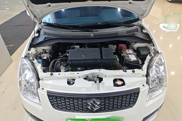 Used Suzuki Swift 2014 1.3L Manual Standard Edition Engine Bay