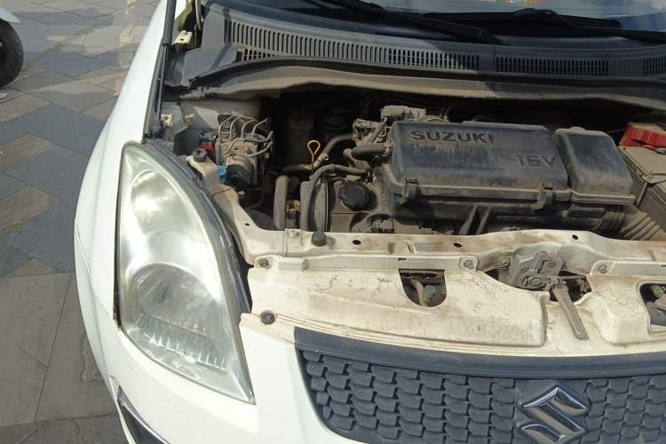Used Suzuki Swift 2014 1.3L Manual Standard Edition Engine Bay Right