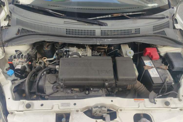 Used Suzuki Swift 2014 1.3L Manual Standard Edition Engine Bay