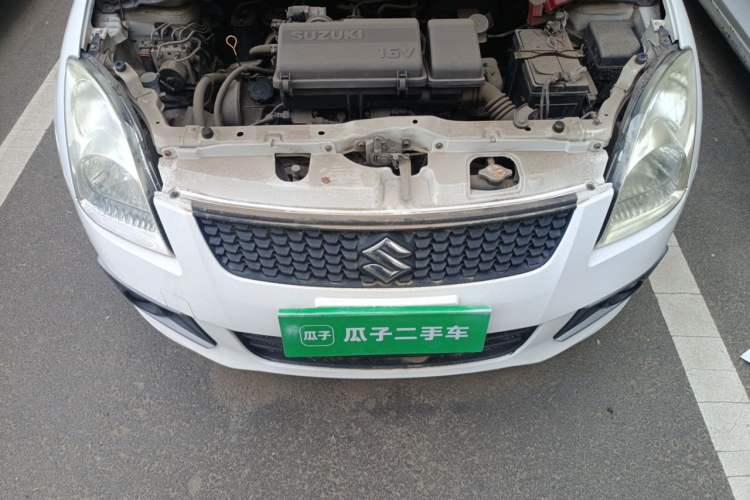 Used Suzuki Swift 2014 1.3L Manual Standard Edition Engine Bay