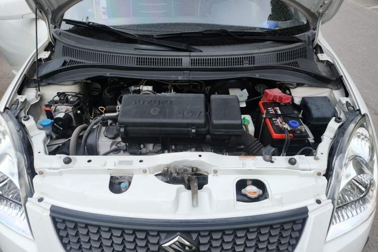 Used Suzuki Swift 2014 1.3L Manual Standard Edition Engine Bay
