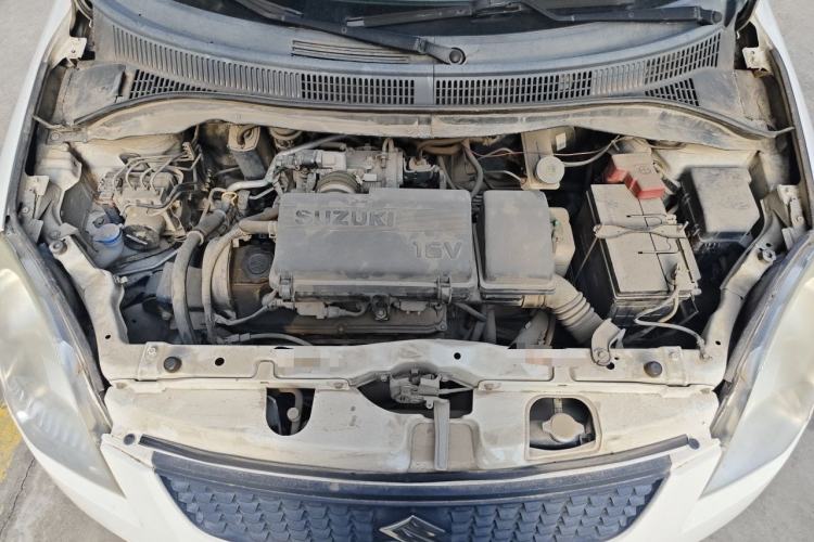Used Suzuki Swift 2014 1.3L Manual Standard Edition Engine Bay