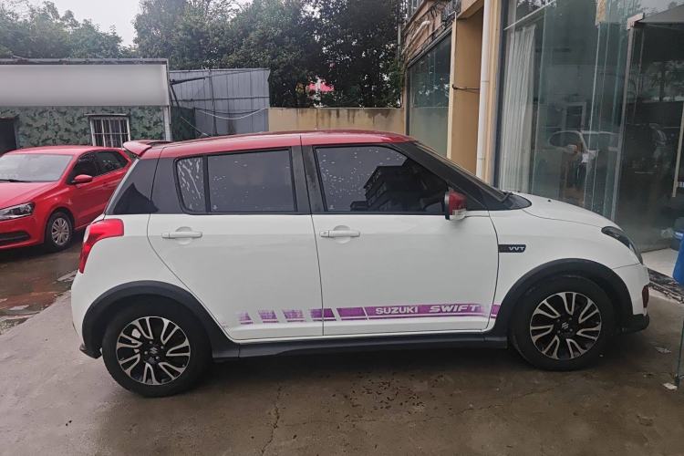 Used Suzuki Swift 2014 1.5L Automatic Fashion Edition Exterior 2