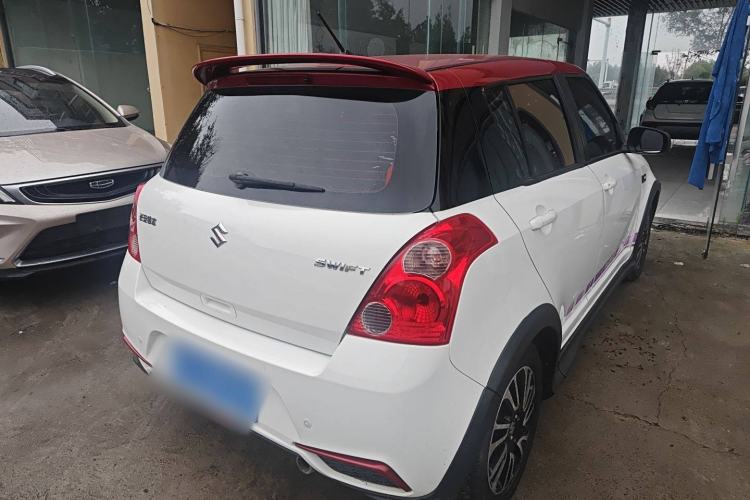 Used Suzuki Swift 2014 1.5L Automatic Fashion Edition Exterior 3