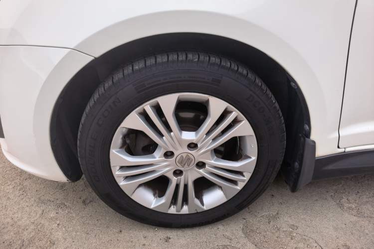 Used Suzuki Swift 2014 1.5L Automatic Fashion Edition Exterior 3