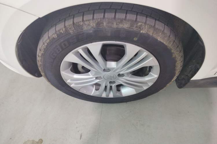 Used Suzuki Swift 2014 1.5L Automatic Fashion Edition Exterior 7