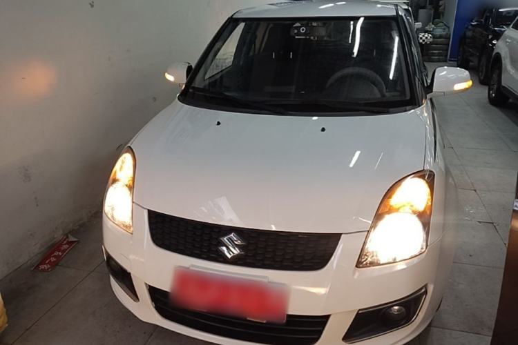 Used Suzuki Swift 2014 1.5L Automatic Fashion Edition Front