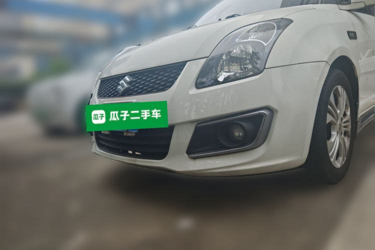 Used Suzuki Swift 2014 1.5L Automatic Fashion Edition Front