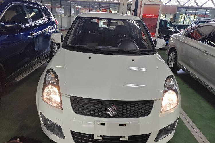 Used Suzuki Swift 2014 1.5L Automatic Fashion Edition Front