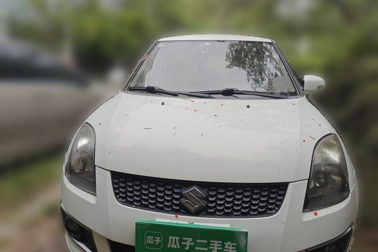 Used Suzuki Swift 2014 1.5L Automatic Fashion Edition Front
