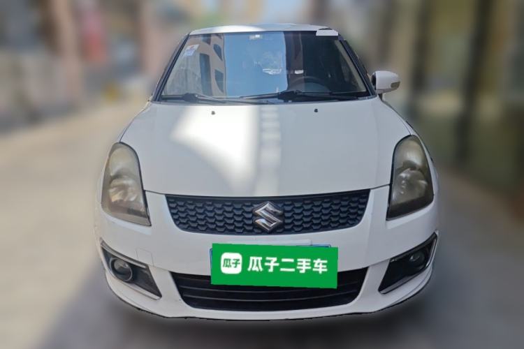 Used Suzuki Swift 2014 1.5L Manual Fashion Edition Front