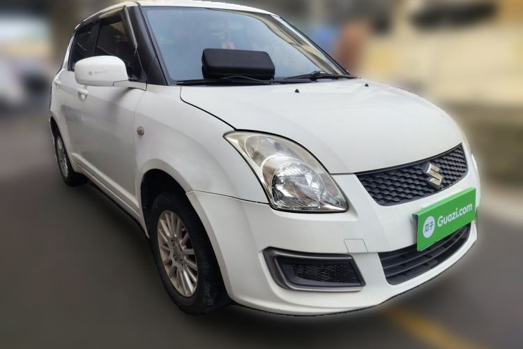 Used Suzuki Swift 2014 1.3L Manual Standard Edition Front Right 45 Deg