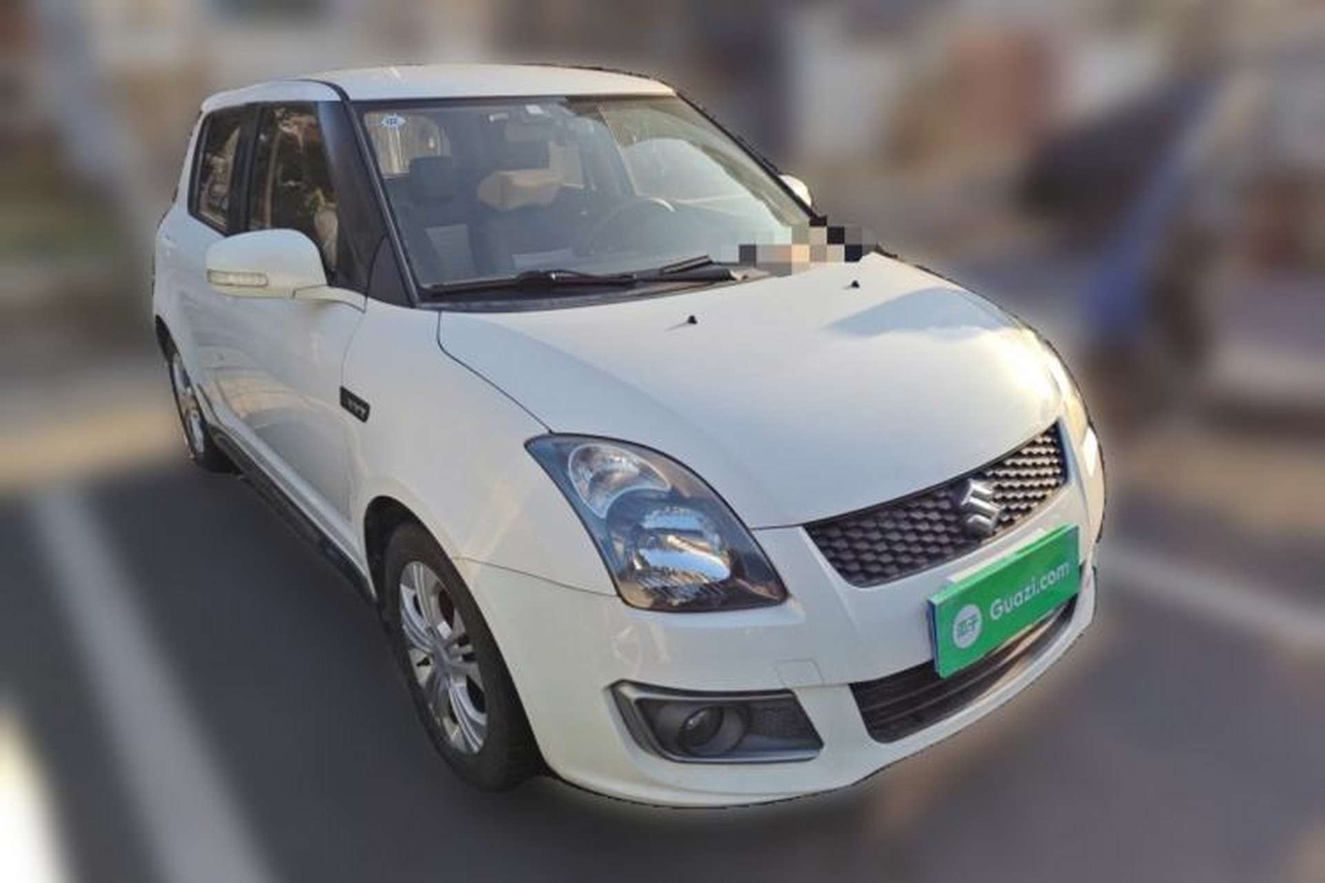 Used Suzuki Swift 2014 1.5L Automatic Fashion Edition Front Right 45 Deg