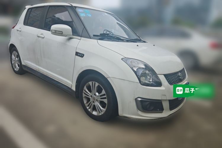 Used Suzuki Swift 2014 1.5L Automatic Fashion Edition Front Right 45 Deg