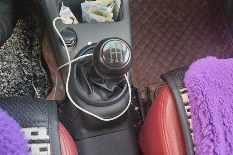 Used Suzuki Swift 2014 1.3L Manual Standard Edition Gear Lever