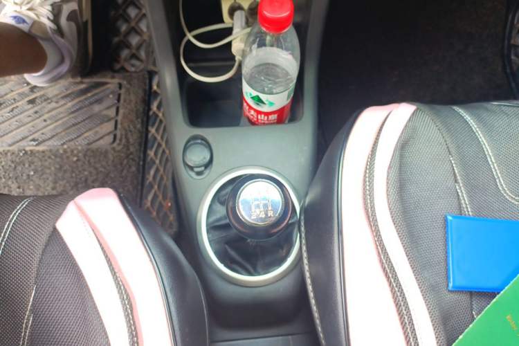 Used Suzuki Swift 2014 1.3L Manual Standard Edition Gear Lever