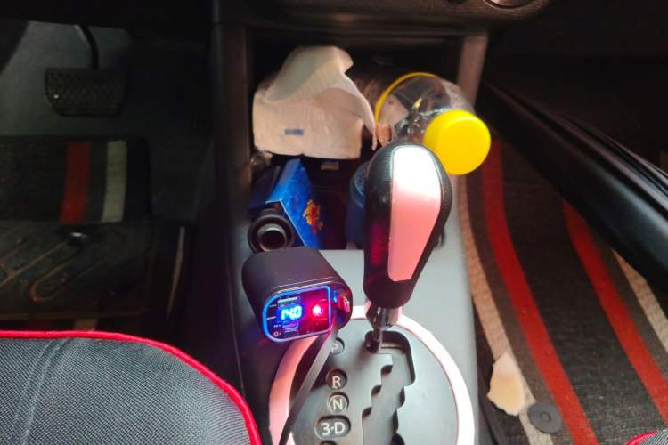 Used Suzuki Swift 2014 1.5L Automatic Fashion Edition Gear Lever