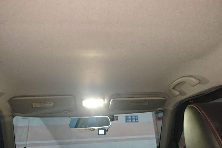Used Suzuki Swift 2014 1.3L Manual Standard Edition Headliner