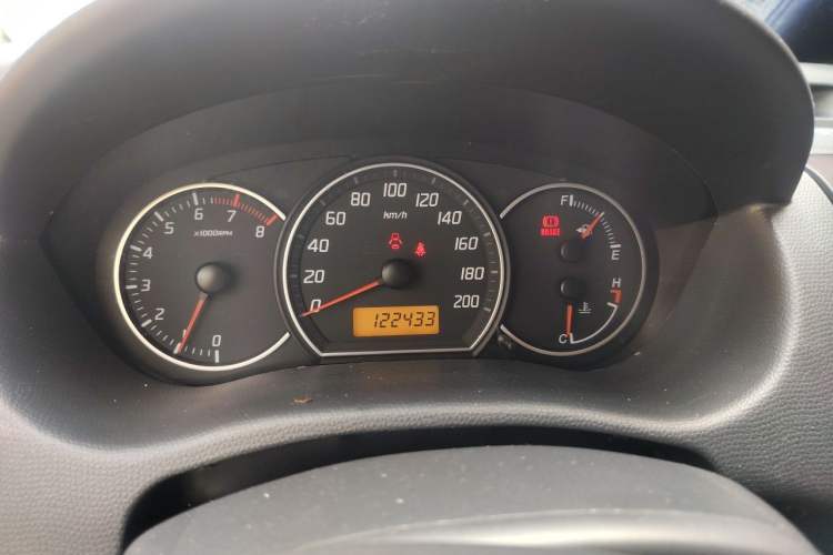 Used Suzuki Swift 2014 1.3L Manual Standard Edition Instrument Cluster