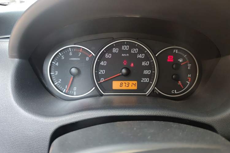 Used Suzuki Swift 2014 1.3L Manual Standard Edition Instrument Cluster