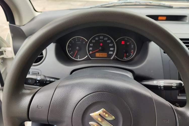 Used Suzuki Swift 2014 1.3L Manual Standard Edition Instrument Cluster