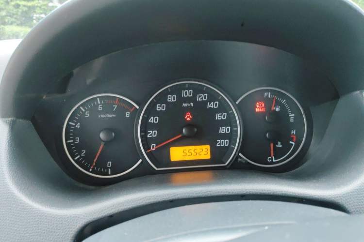 Used Suzuki Swift 2014 1.3L Manual Standard Edition Instrument Cluster