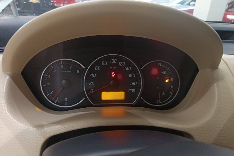 Used Suzuki Swift 2014 1.5L Automatic Fashion Edition Instrument Cluster