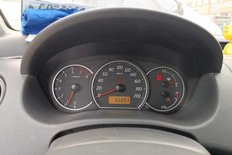 Used Suzuki Swift 2014 1.3L Manual Standard Edition Instrument Cluster