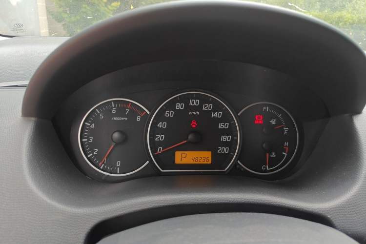 Used Suzuki Swift 2014 1.5L Automatic Fashion Edition Instrument Cluster