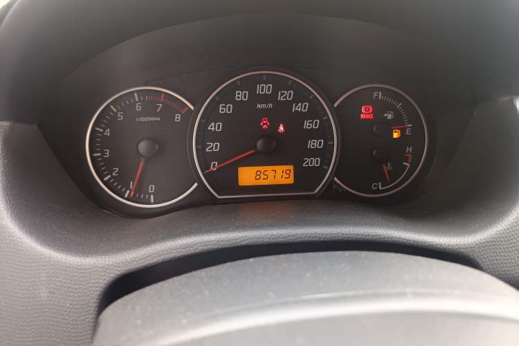 Used Suzuki Swift 2014 1.3L Manual Standard Edition Instrument Cluster