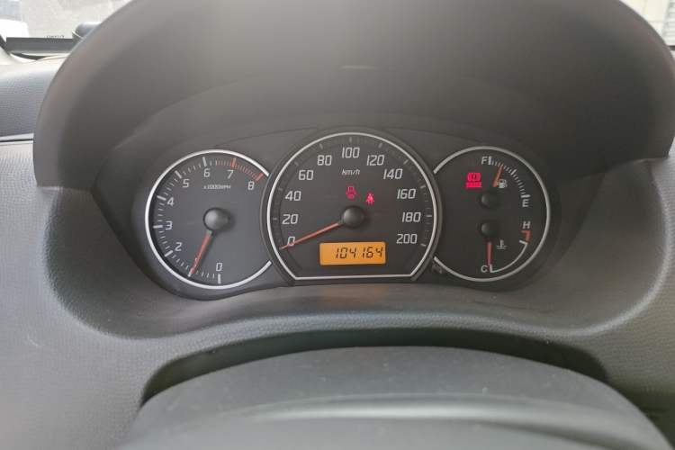 Used Suzuki Swift 2014 1.3L Manual Standard Edition Instrument Cluster