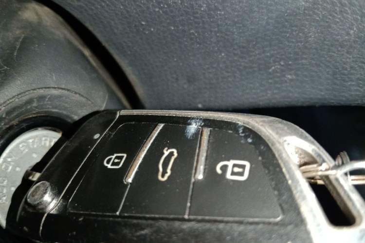 Used Suzuki Swift 2014 1.5L Automatic Fashion Edition Interior 1
