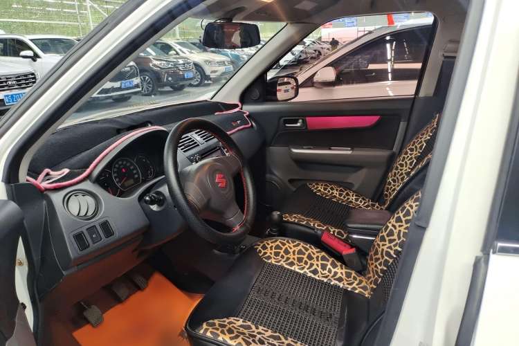Used Suzuki Swift 2014 1.3L Manual Standard Edition Interior 1
