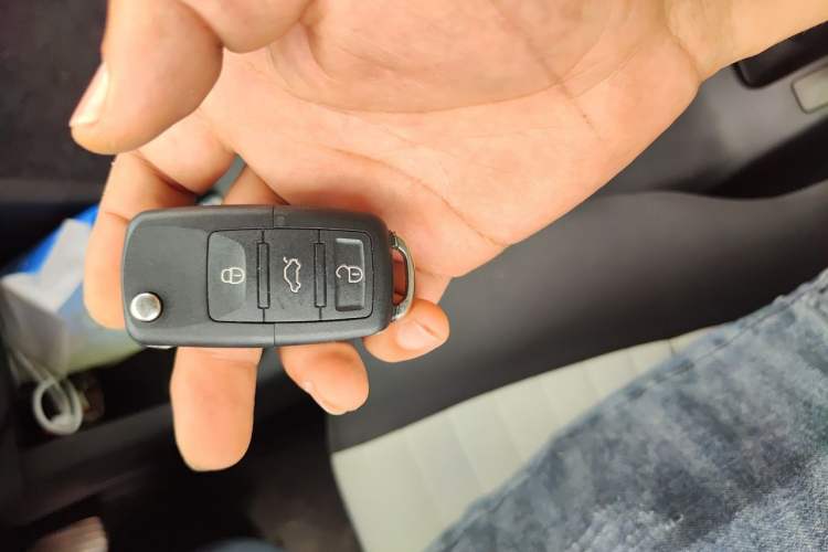 Used Suzuki Swift 2014 1.3L Manual Standard Edition Interior 1