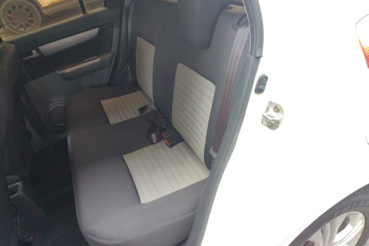 Used Suzuki Swift 2014 1.5L Automatic Fashion Edition Interior 1