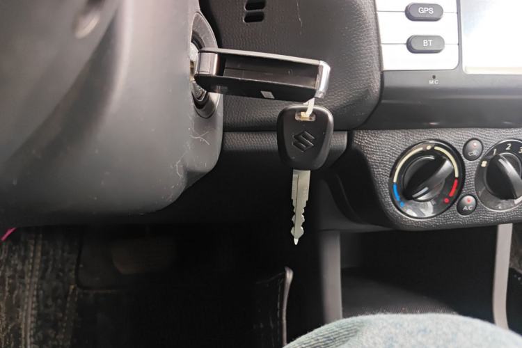 Used Suzuki Swift 2014 1.5L Automatic Fashion Edition Interior 1