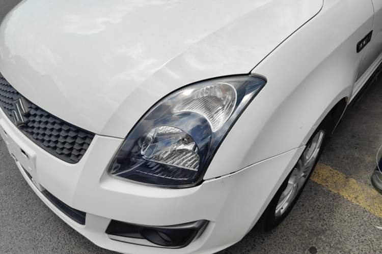 Used Suzuki Swift 2014 1.5L Automatic Fashion Edition Left Front Headlight