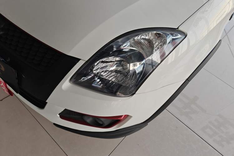 Used Suzuki Swift 2014 1.5L Automatic Fashion Edition Left Front Headlight
