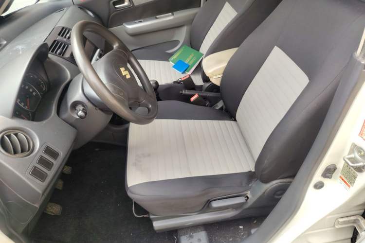 Used Suzuki Swift 2014 1.3L Manual Standard Edition Left Front Seat