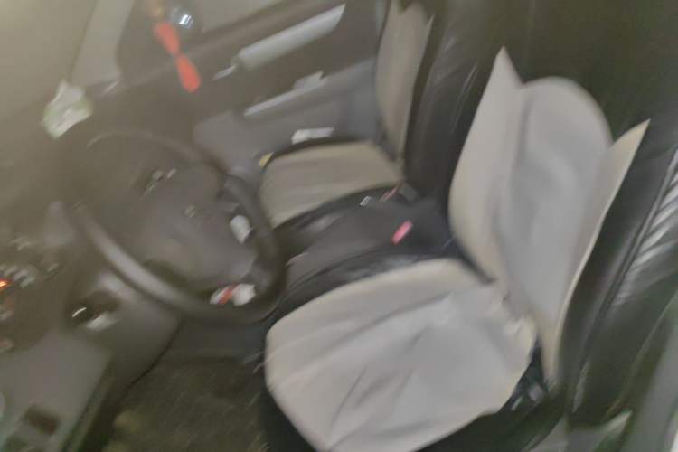 Used Suzuki Swift 2014 1.5L Automatic Fashion Edition Left Front Seat