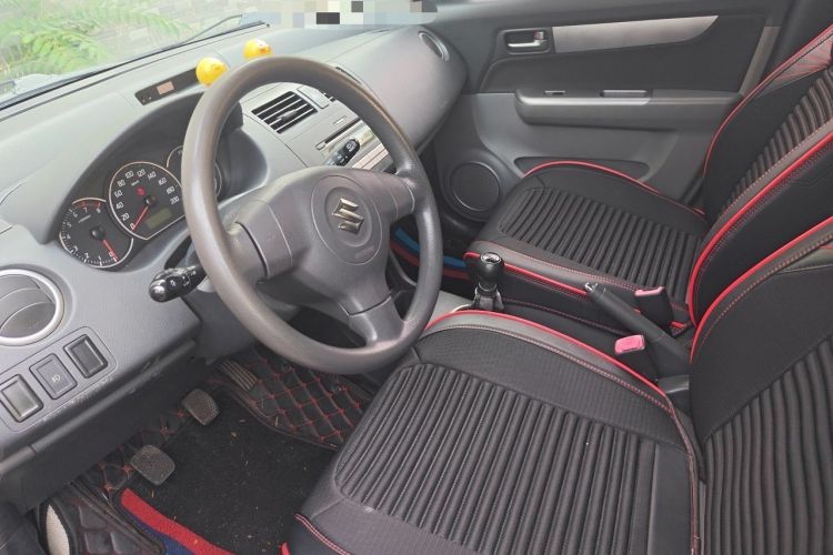 Used Suzuki Swift 2014 1.5L Manual Fashion Edition Left Front Seat