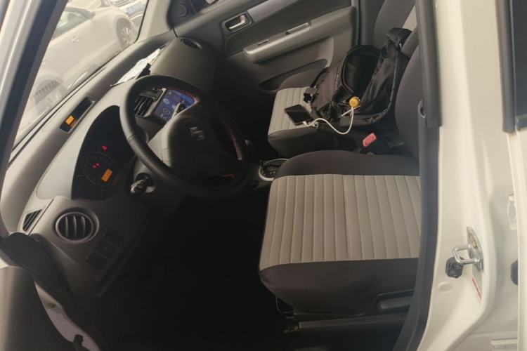 Used Suzuki Swift 2014 1.5L Automatic Fashion Edition Left Front Seat