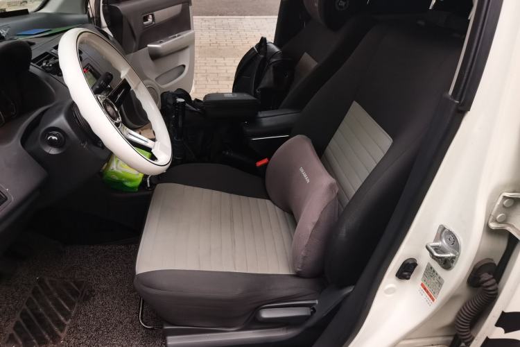 Used Suzuki Swift 2014 1.3L Manual Standard Edition Left Front Seat