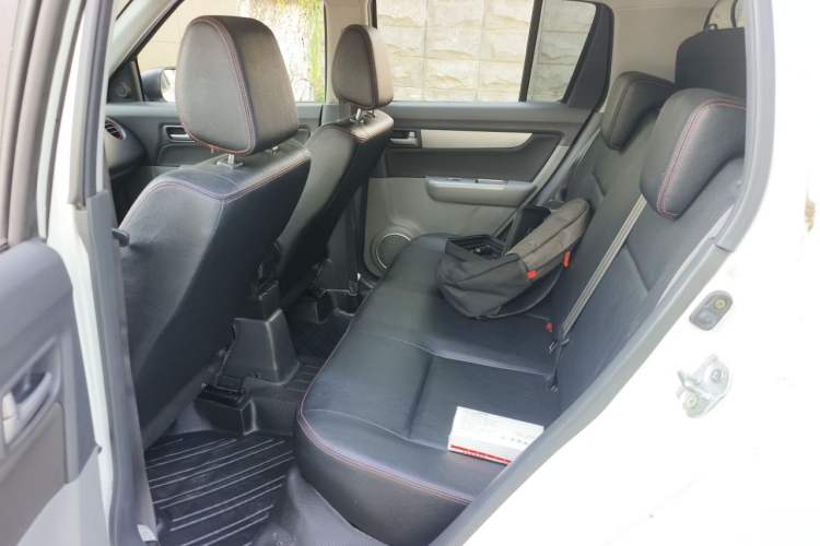 Used Suzuki Swift 2014 1.5L Automatic Fashion Edition Left Rear Seat