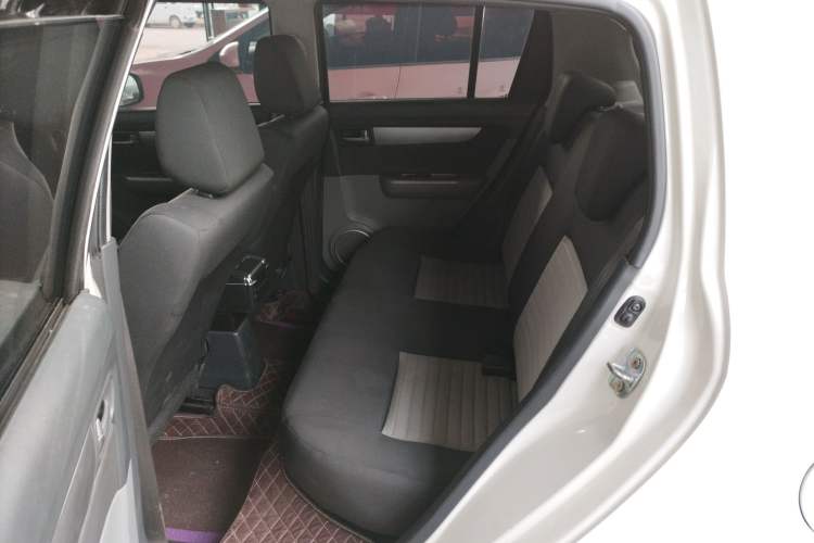 Used Suzuki Swift 2014 1.5L Automatic Fashion Edition Left Rear Seat