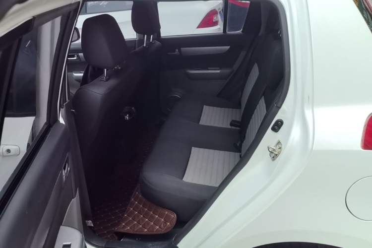 Used Suzuki Swift 2014 1.3L Manual Standard Edition Left Rear Seat