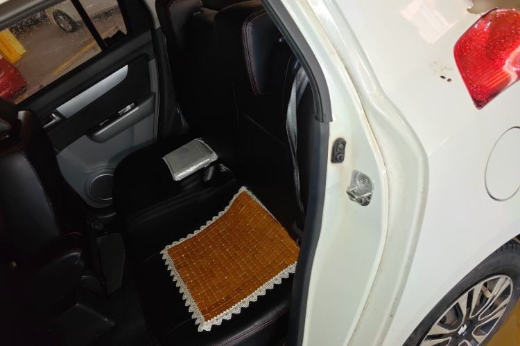 Used Suzuki Swift 2014 1.5L Manual Fashion Edition Left Rear Seat